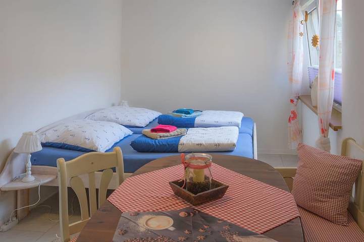Ferienwohnung für 2 Personen, mit Terrasse und Garten in Lassan - 2