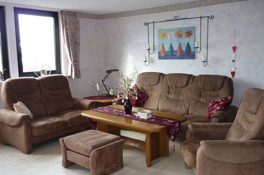 Ganze Wohnung, Für Familien, auch mit Hund, Blick auf den Deich und kurzem Weg zum Strand in Neuharlingersiel, Nordseeküste