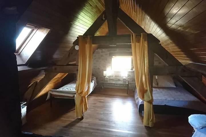 Location de vacances pour 6 personnes, avec jardin, animaux acceptés à Rueyres - 4