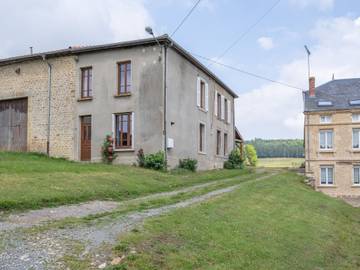 Vacation Rental for 6 Guests in Nouart, Ardennes, Picture 4