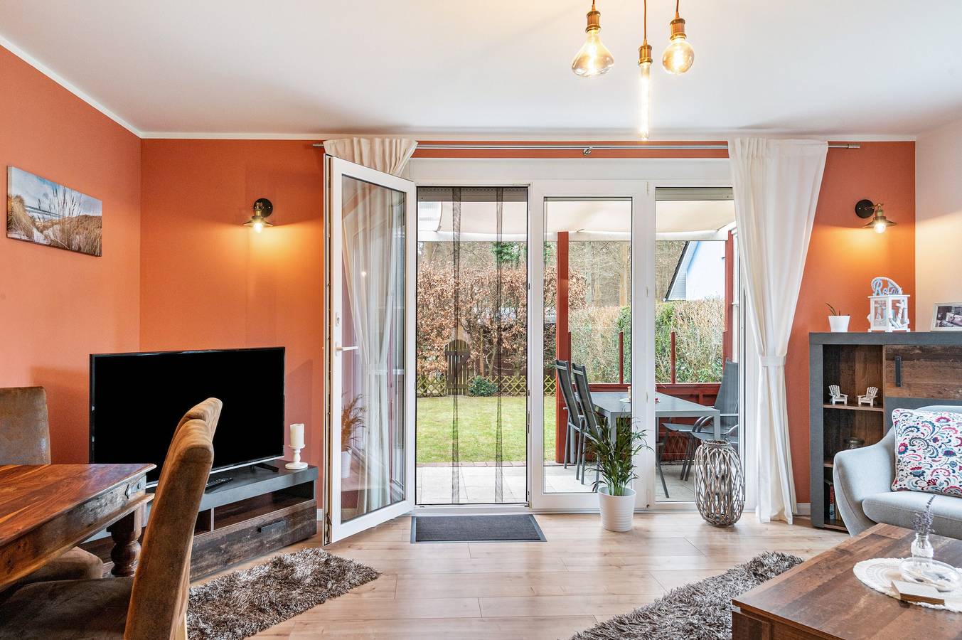 Appartement entier, Appartement 'Wellenbrecher' avec terrasse partagée et jardin privé in Graal-Müritz, Rostock et ses environs