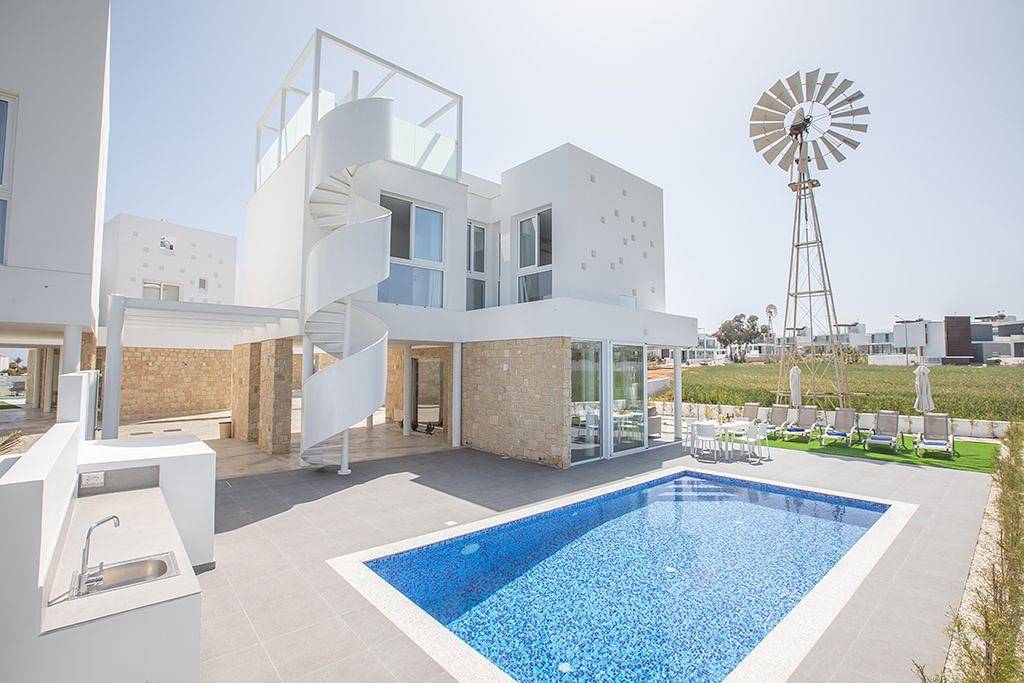 Casa vacanza a Protaras a partire da 272€ a notte