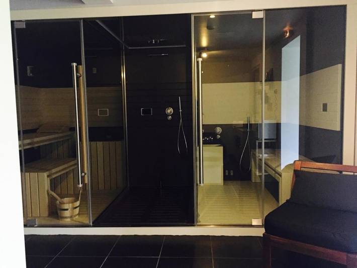 Hôtel pour 2 personnes, avec Jacuzzi et Terrasse ainsi que Jardin et Piscine à Saint-Georges (Cantal)