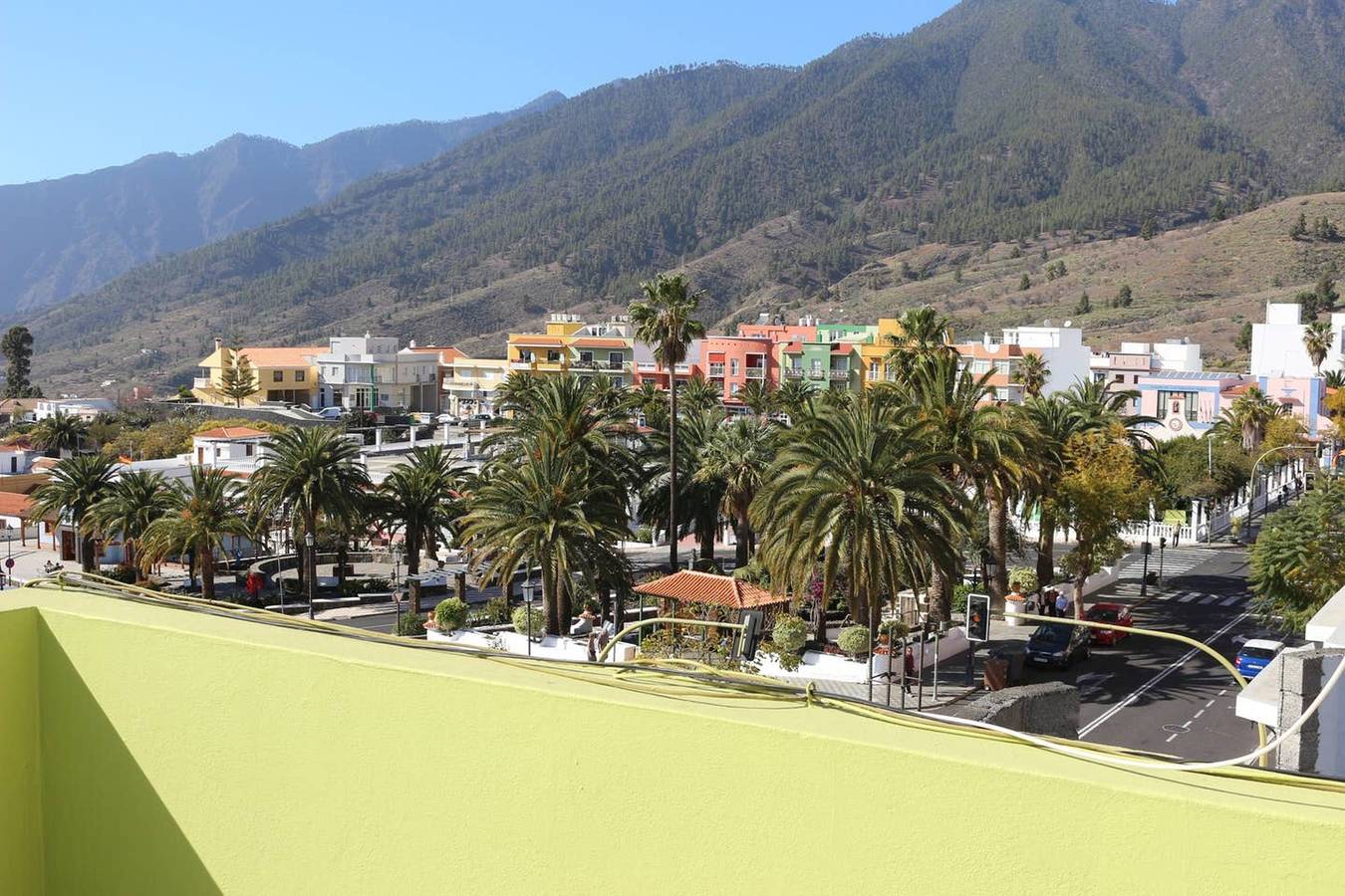 Entire apartment, Welcoming apartment with mountain view in El Paso (La Palma), La Palma South