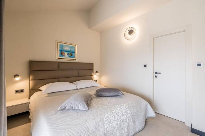 Chambre d’hôte pour 4 personnes, avec terrasse et jardin à Split - 4