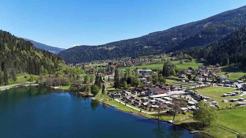 Hotel für 2 Personen, mit Ausblick und Garten sowie Seeblick, kinderfreundlich - 1