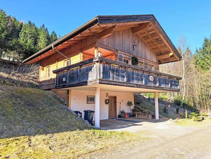 Ferienhaus für 6 Personen, mit Balkon und Terrasse sowie Garten und Ausblick in Bezirk Feldkirchen