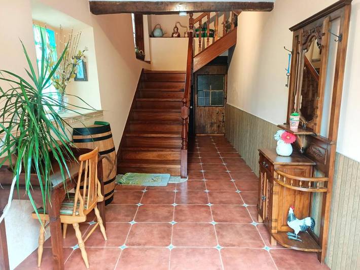 Gîte pour 7 personnes, avec vue et balcon dans Novales - 3