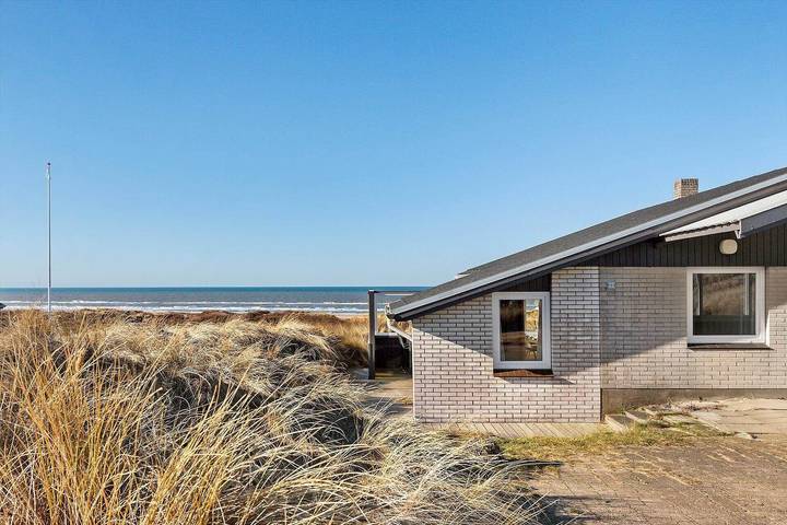 Ferienhaus für 6 Personen, mit Terrasse und Whirlpool sowie Sauna - 1