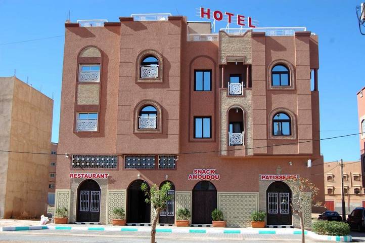 Hôtel pour 3 personnes, avec terrasse et vue