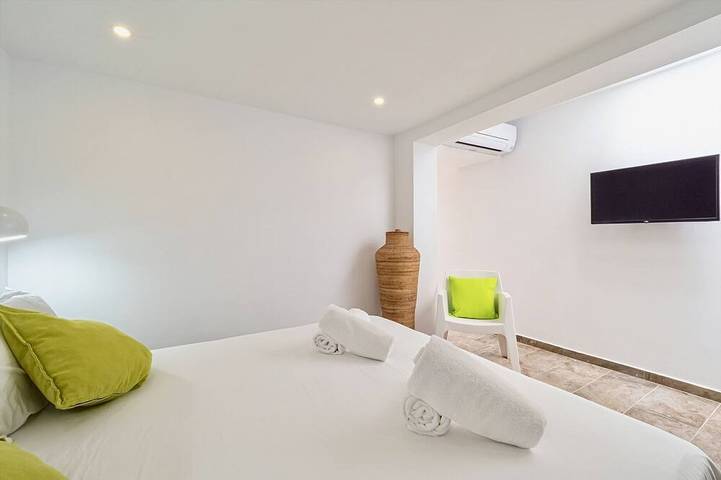 Villa-Bagno privato-Vista piscina in Empuriabrava, Upper Empordà