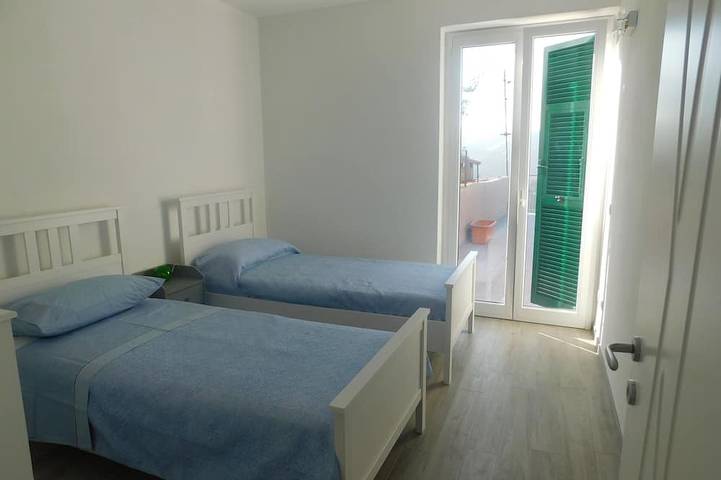 Appartamento E Terrazza 100 Mq Vista Mare+Panorama Lemeglio  Parcheggio Privato in Lemeglio, Moneglia