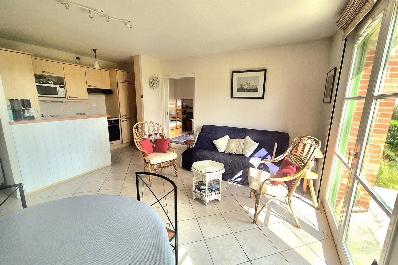 Appartement entier, Nid avec beau jardin et vue sur la mer in Dinard, Région de Saint-Malo