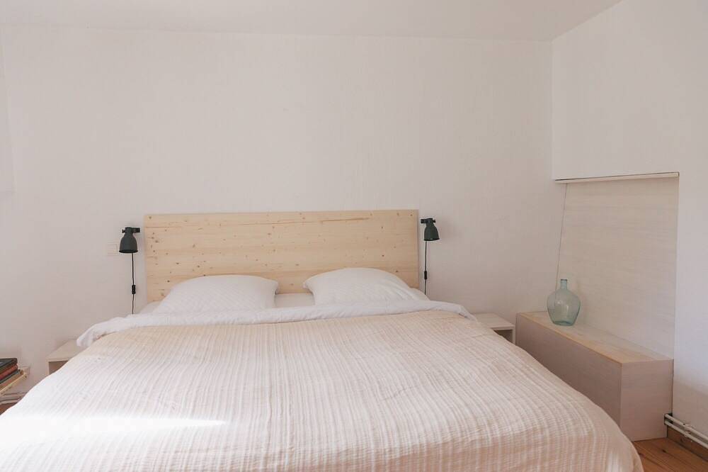 Ganze Wohnung, Remise Eg: Gartenwohnung mit Kaminofen, Terrasse und Wasserzugang in Plötzin, Werder