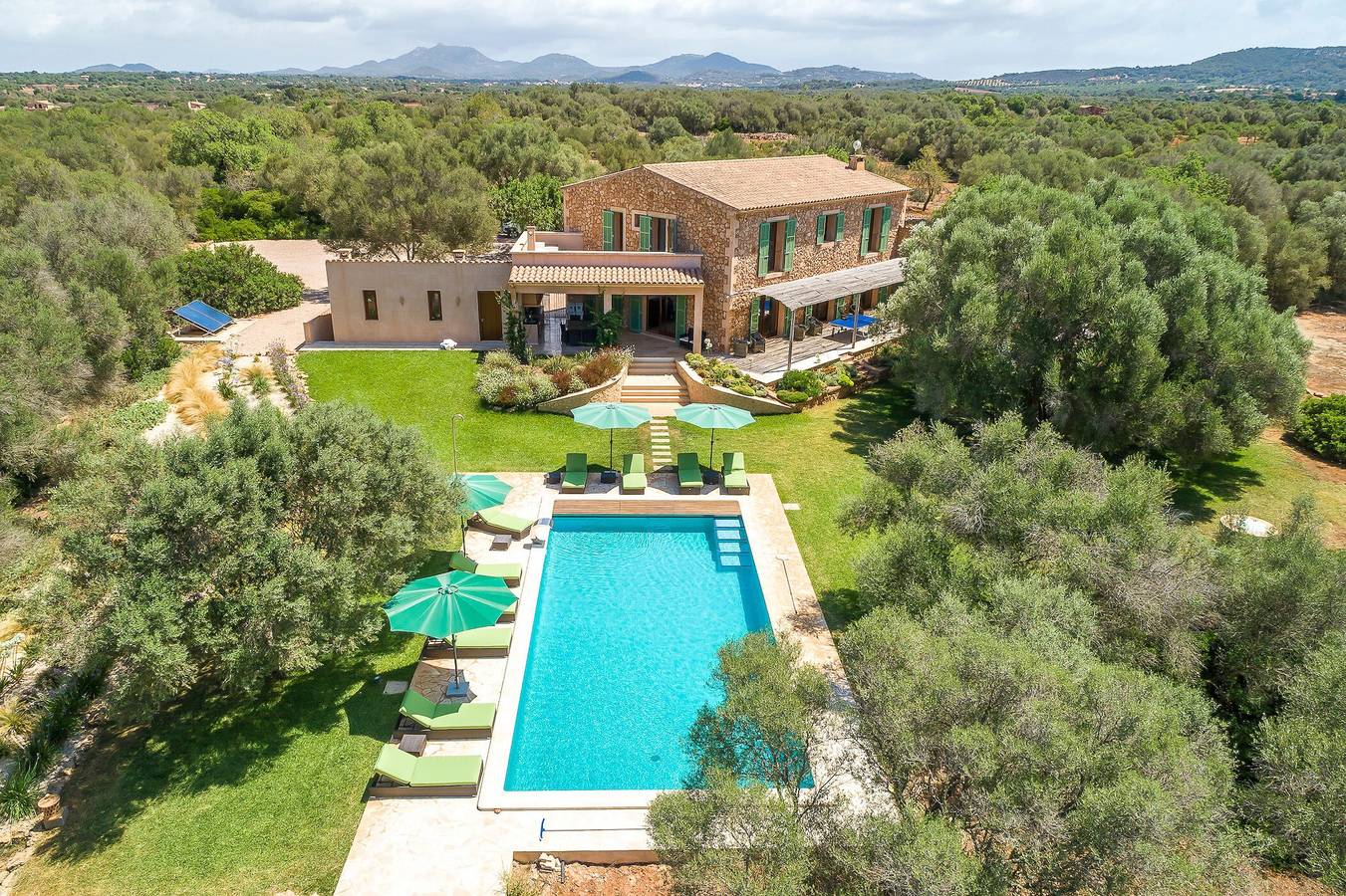 Villa 'Los Hibiscus' mit Bergblick, Wlan und Klimaanlage in Felanitx, Mallorca Süden