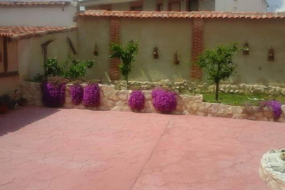 Casa rural (alquiler íntegro) La Abuela Marcelina para 8 personas in Rueda (Valladolid), Provincia de Valladolid