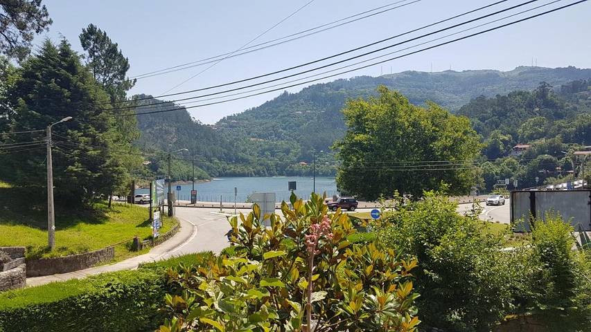 Gîte pour 6 personnes, avec vue ainsi que jardin et vue sur le lac, animaux acceptés dans Rio Caldo - 3