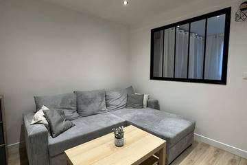Gîte pour 4 personnes, avec terrasse et jardin à Drancy