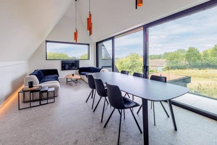 Gîte pour 2 personnes, avec terrasse à Leeuw-Saint-Pierre