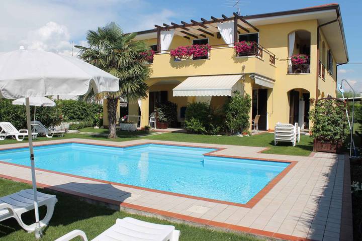 Gîte pour 4 personnes, avec balcon à Lazise - 3