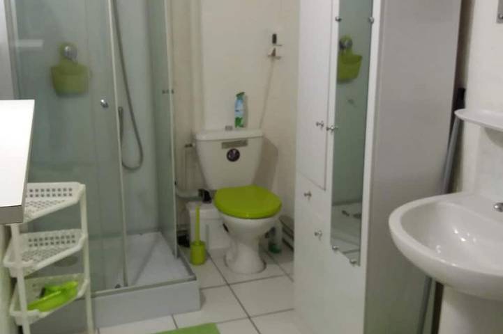 Gîte pour 2 personnes, avec jardin et terrasse à Ouistreham - 2