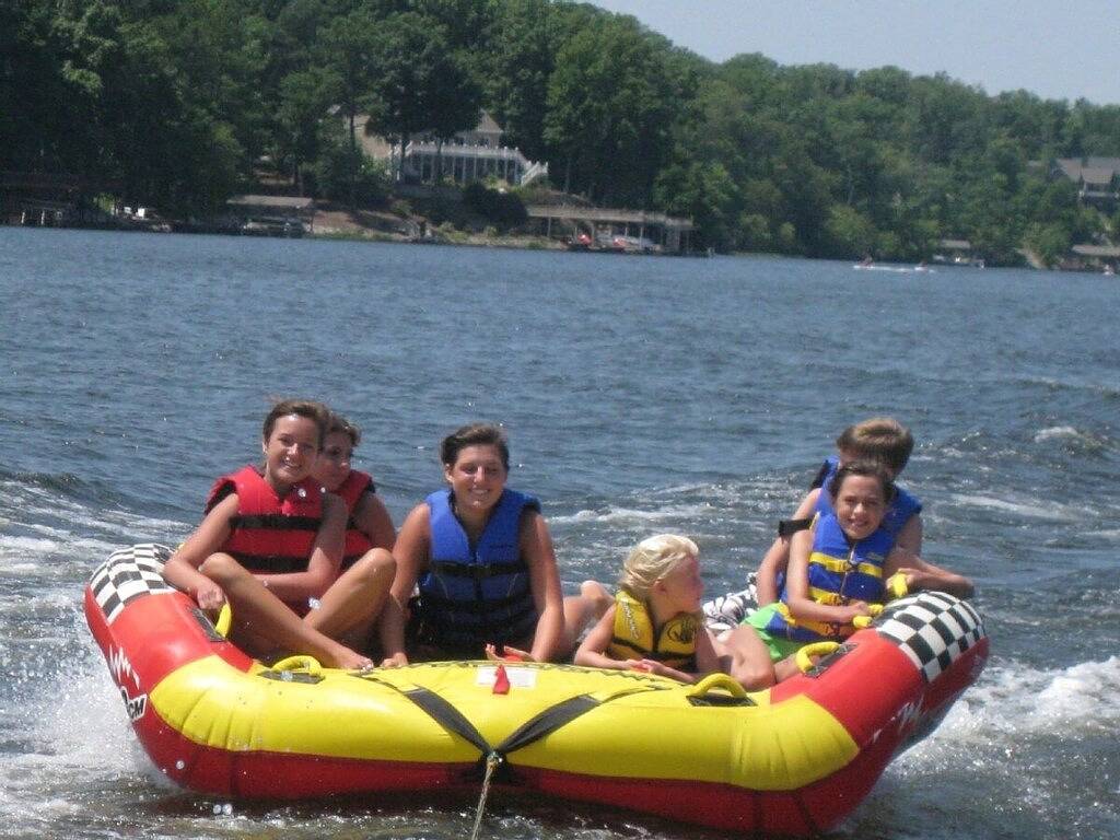 Perfektes 4 Schlafzimmer Lake Cottage am Lake Gaston, Nc in Lake Gaston