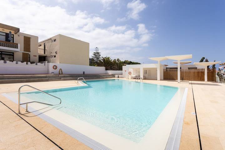 Gîte pour 2 personnes, avec terrasse et piscine à Playa de las Américas - 2
