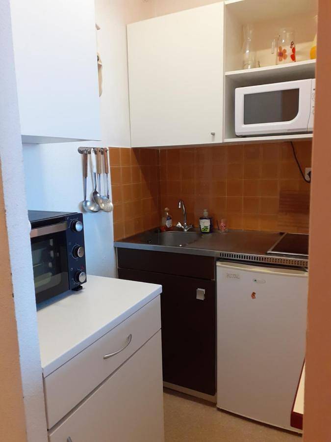 Gîte pour 2 personnes, avec vue ainsi que balcon et piscine à Dax - 3