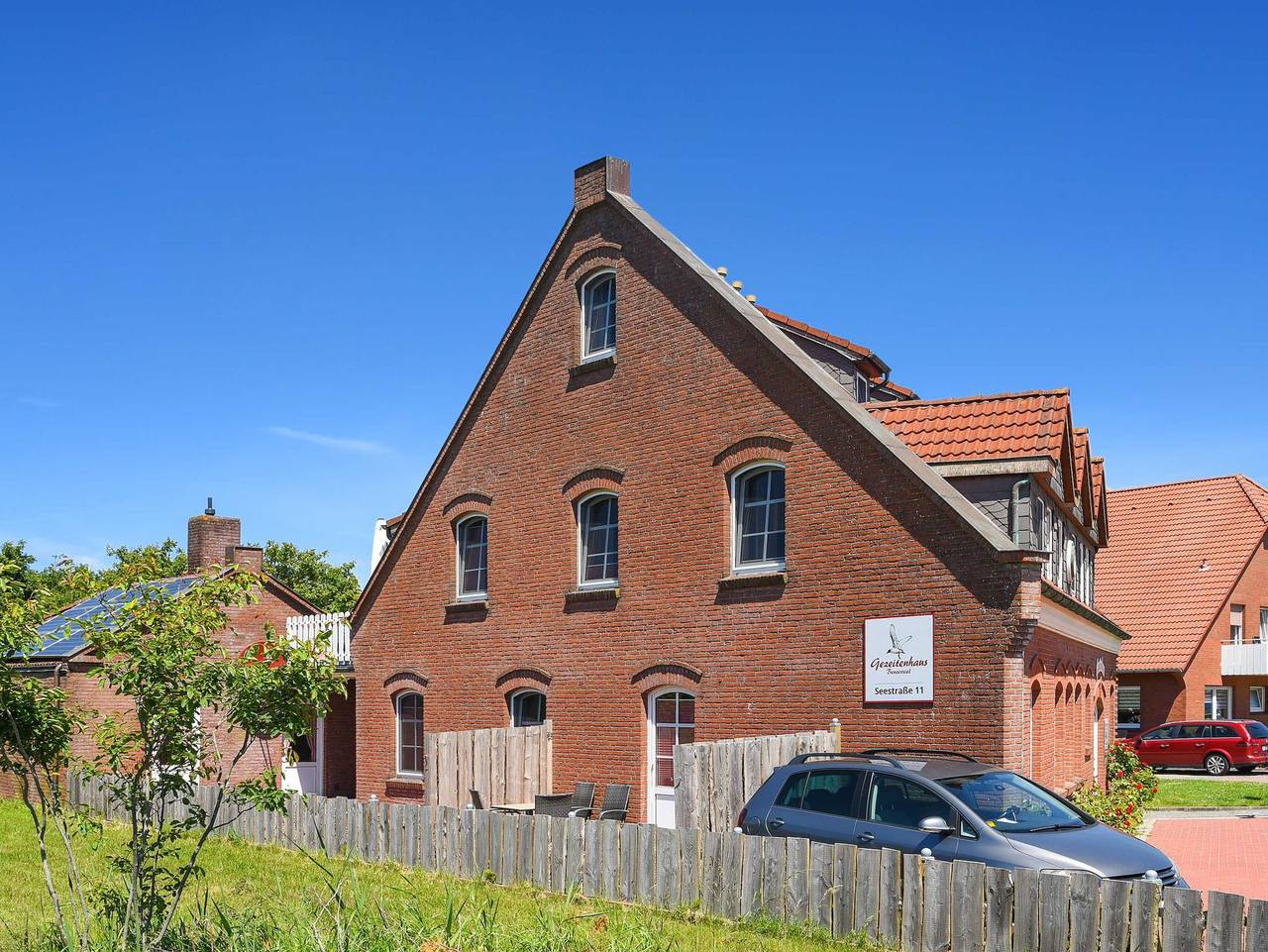 Ganze Ferienwohnung, Ferienwohnungen im Gezeitenhaus - Ferienwohnung Lachmöwe in Bensersiel, Esens