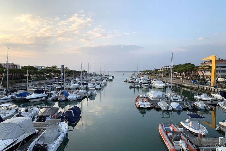 Ganze Wohnung, Gemütliches Studio mit Meerblick in Lignano Sabbiadoro in Sunny Pet, Lignano Sabbiadoro