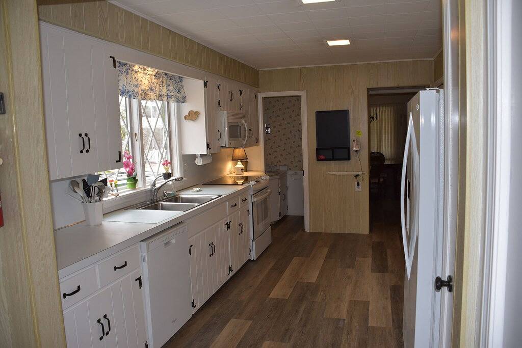 Seltene Gelegenheit in einer privaten Macatawa-Gemeinschaft in Macatawa, Allegan County