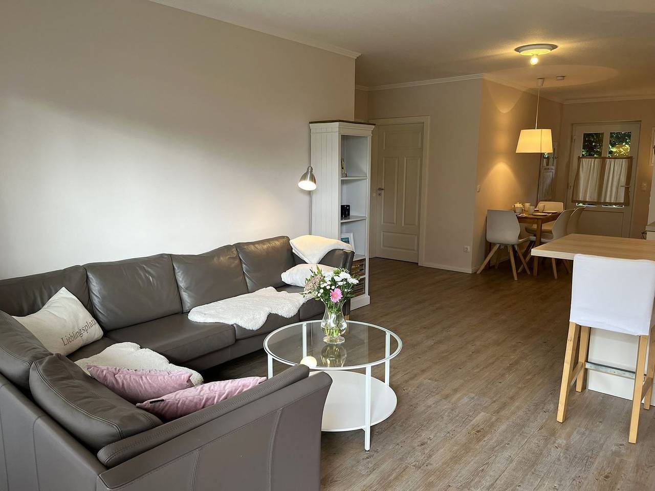 Ganze Wohnung, Schicke Ferienwohnung mit Terrasse in Zentrumsnähe. 1 kleiner Hund ist erlaubt. in Hafen Büsum, Büsum