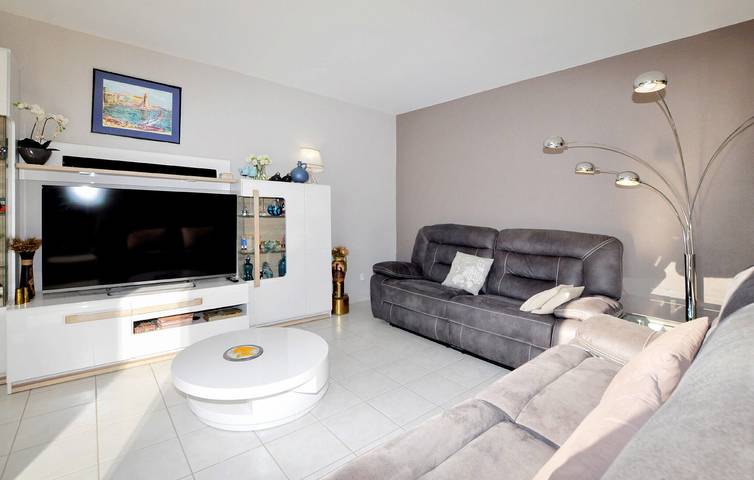 Charmante Wohnung mit Pool in Lézignan-Corbières in Lézignan-Corbières, Mittelmeerküste (Frankreich)