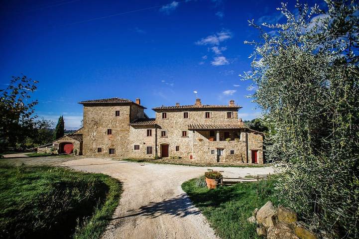 Agriturismo per 6 persone, con terrazza e giardino in Pelago