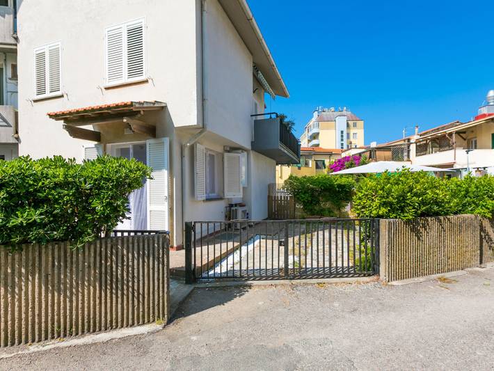 Ferienwohnung für 4 Personen, mit Garten in Cecina - 2