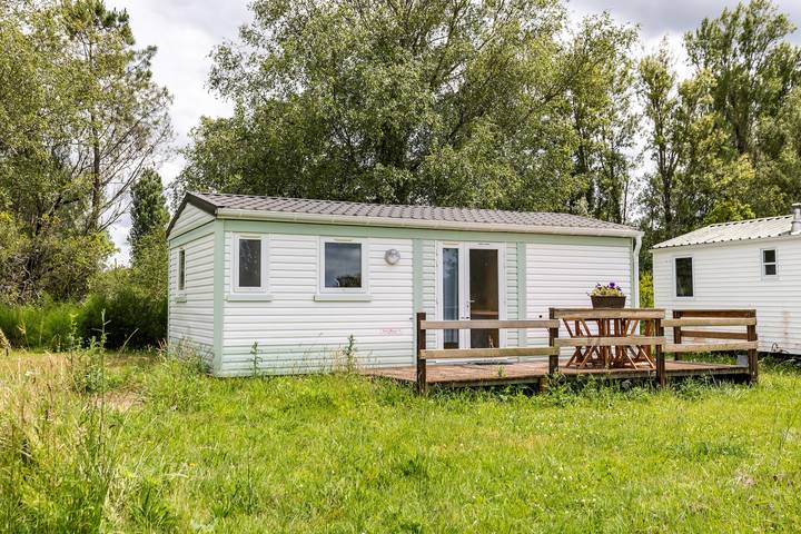 Vakantiehuis voor 4 personen, met Tuin en Uitzicht op het meer in Gironde