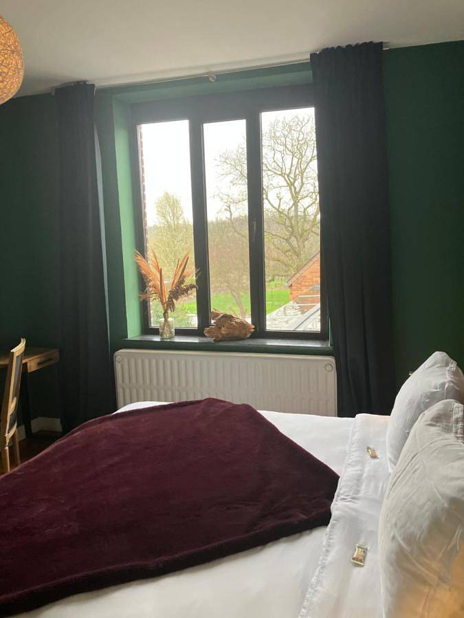 Chambre d’hôte pour 4 personnes, avec jardin ainsi que piscine et jacuzzi dans Région de Liège - 4