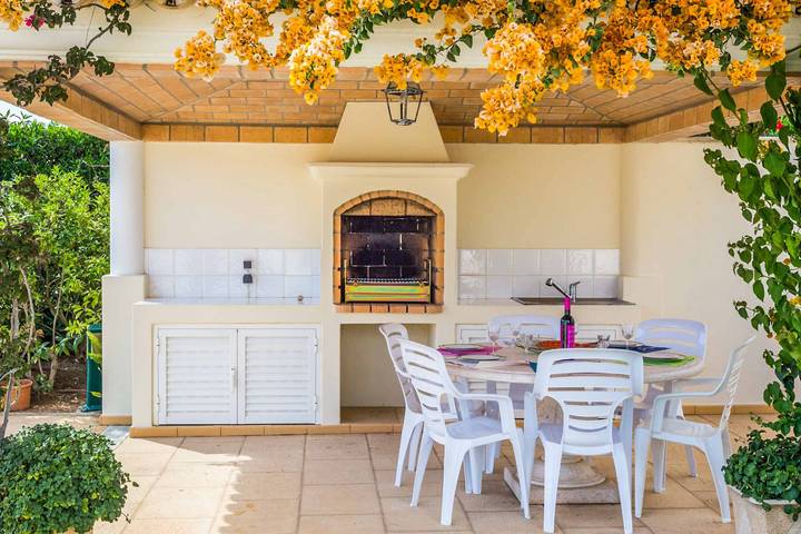 Location de vacances pour 8 personnes, avec terrasse dans Galé - 2