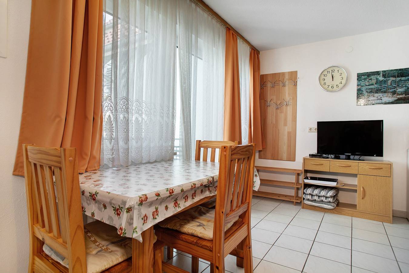 Ganze Wohnung, Ferienwohnung '4' mit Balkon und Wi-Fi in Nonnenhorn, Bayerisch Schwaben