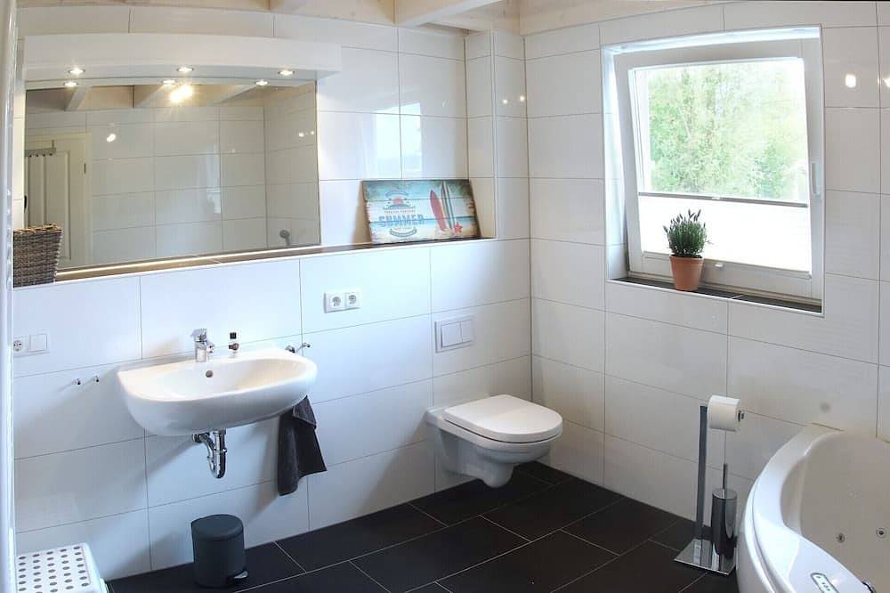 Ferienhaus nah am Strand, Kamin, Sauna, Whirlpool, W-Lan incl. in Nordhorn, Landkreis Grafschaft Bentheim