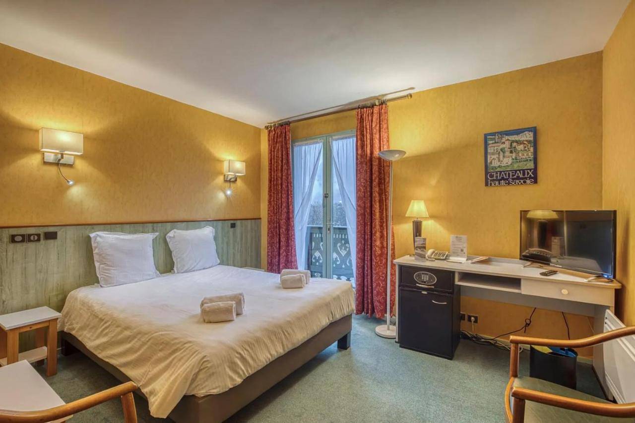 Brit Hotel Florimont in Saint Ferréol, Bauges