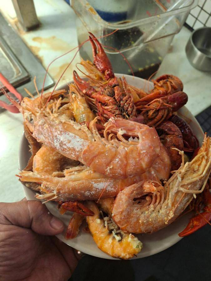 Gîte pour 2 personnes, avec jardin et vue dans Pirae - 4