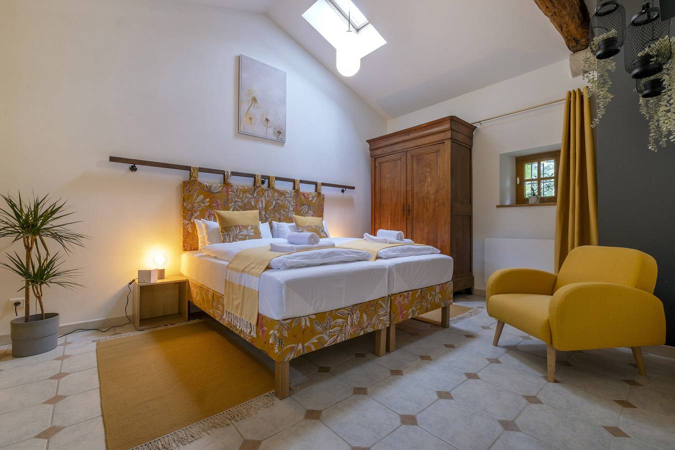 Gites de La Berniere - Tournesol (4 Guests) in Brûlain, Région de Niort