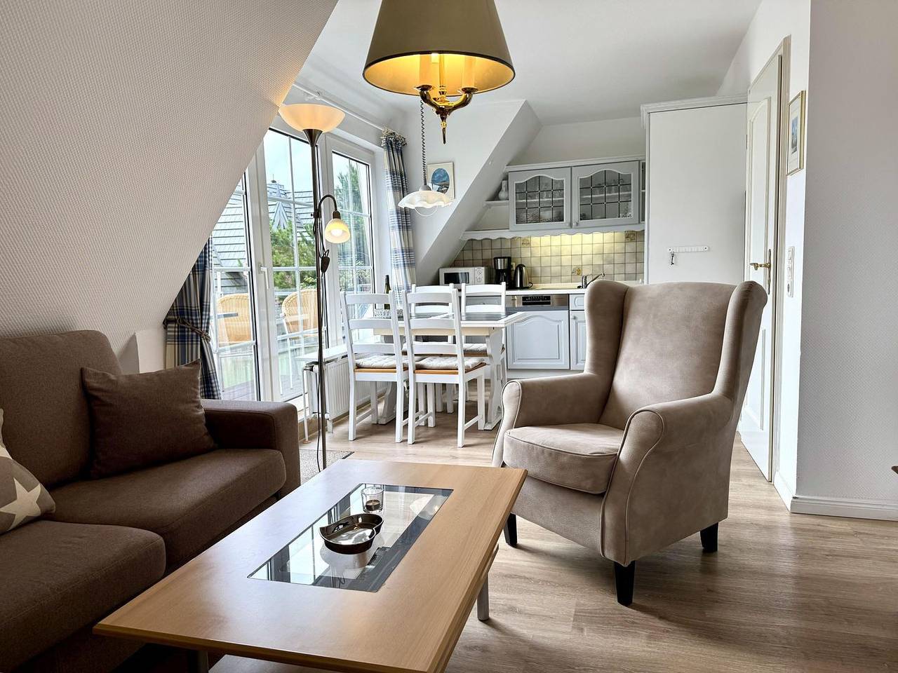 Ganze Wohnung, Gemütliche 3-Zimmer Ferienwohnung für 4 Personen, strandnah in Westerland in Westerland, Sylt (Gemeinde)