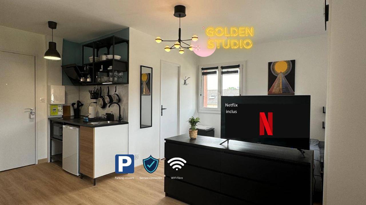 Appartement entier, Le Golden Studio de Louviers avec garage privé in Louviers, Région de Les Andelys