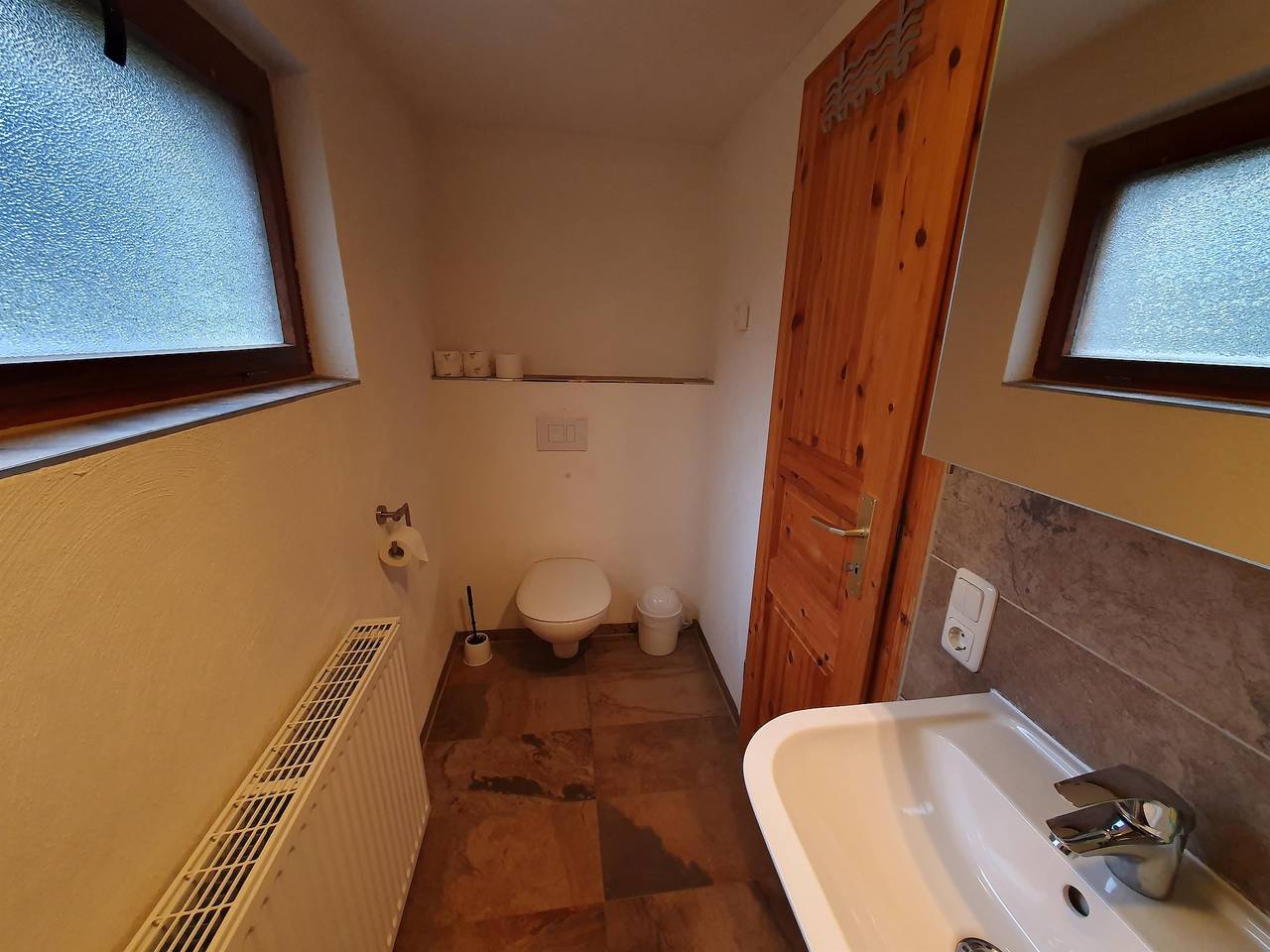 Ganze Ferienwohnung, Blauer Bungalow 315 Last Minute in Manebach, Ilmenau