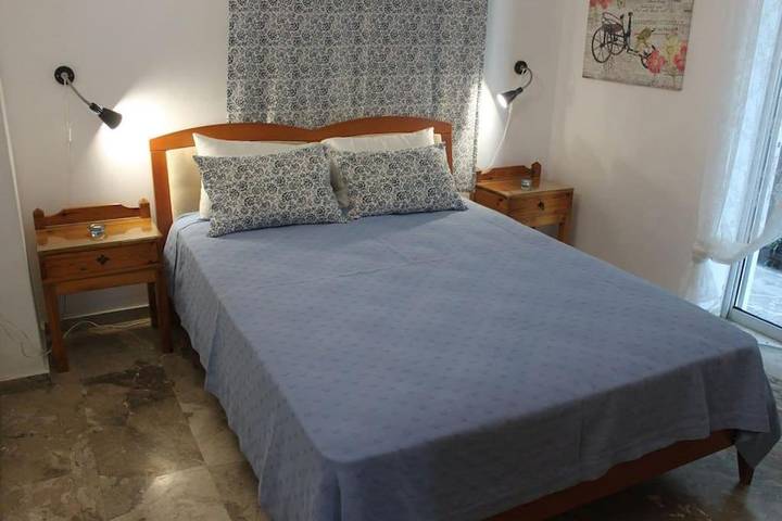 Ferienwohnung für 4 Personen, mit Garten in Tolo