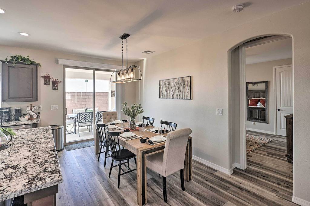 Arizona Home: 3 Mi to Co River, Snowbirds Welcome in Lake Mohave, Bullhead City