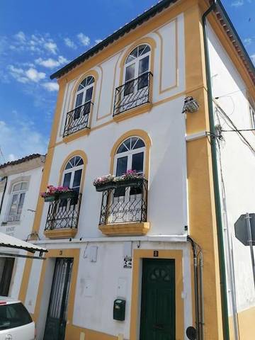 Gîte pour 4 personnes, avec vue et balcon à Portalegre
