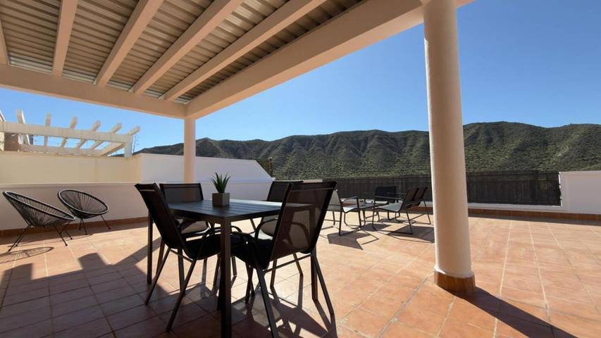 Apartamento de vacaciones para 5 personas, con terraza y vistas - 1